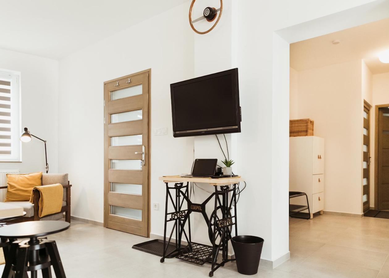 Major11 Apartman - Zsolnay Negyed Beci Exterior foto